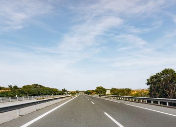 Trasporti Nazionali e Internazionali su Strada